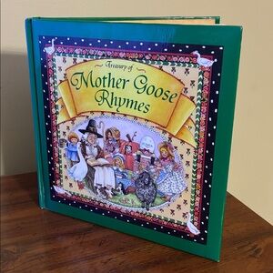 Vintage Mother Goose Rhymes (384 pages)